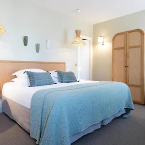 4* Hotel Boutique Cezanne Centre
